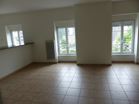 Location appartement type 3 (T3) 68m2 Bourgoin jallieu-38Z03100PL000461-692-09