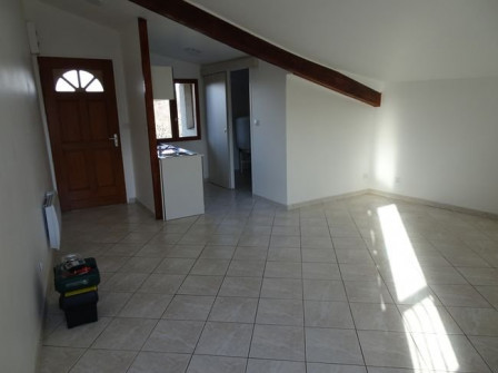 Location appartement type 1 (T1) 30m2 Villemoirieu-38Z03100PL001230-692-08