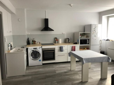 Location appartement type 3 (T3) 67m2 Trept-38Z03100PL001250-692-02