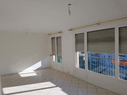 Location appartement type 3 (T3) 68m2 Villeurbanne-38Z03100PL001309-692-03