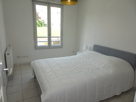 Location appartement type 3 (T3) 60m2 Pont de cheruy-38Z03100PL001379-692-04