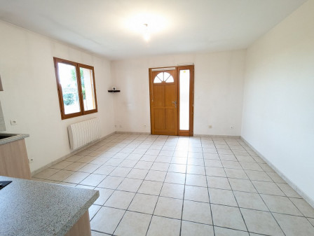 Location appartement type 2 (T2) 45m2 Loyettes-38Z03100PL001519-692-04