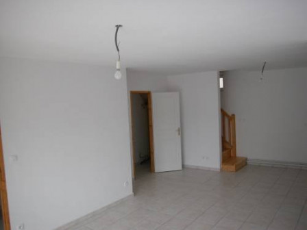 Location maison 3 pièces 71m2 Leyrieu-38Z03100PM000338-692-05