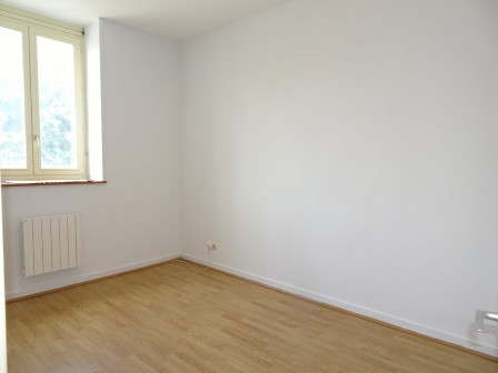 Location maison 4 pièces 88m2 Cremieu-38Z03100PM001469-692-08