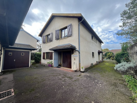 Vente maison 9 pièces 160m2 Cremieu-38Z03100VP001861-692-09