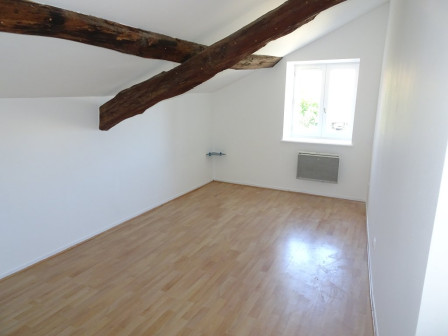 Location appartement type 2 (T2) 37m2 Cremieu-38Z03100PL000291-692-03
