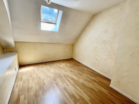 Location appartement type 2 (T2) 45m2 Cremieu-38Z03100PL000314-692-03