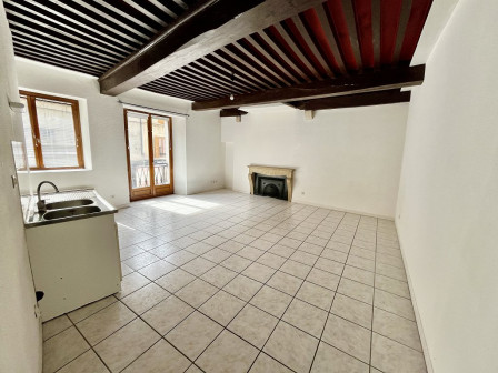 Location appartement type 1 (T1) 35m2 Cremieu-38Z03100PL000337-692-07
