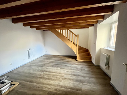 Location appartement type 2 (T2) 42m2 Cremieu-38Z03100PL001046-692-01