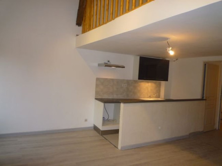 Location appartement type 2 (T2) 45m2 Cremieu-38Z03100PL001097-692-05 Location appartement type 2 (T2) 45m2 Cremieu-38Z03100PL001097-692-05