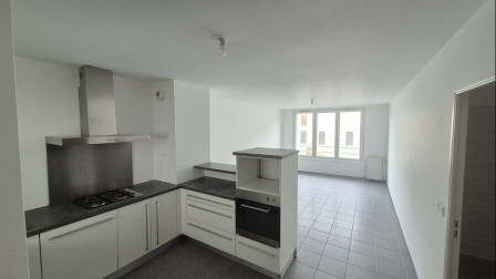 Location appartement type 3 (T3) 56m2 Lyon-38Z03100PL001115-692-01