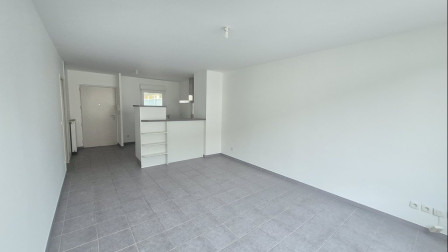 Location appartement type 3 (T3) 56m2 Lyon-38Z03100PL001115-692-03