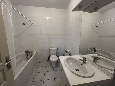Location appartement type 1 (T1) 30m2 Cremieu-38Z03100PL001191-692-04