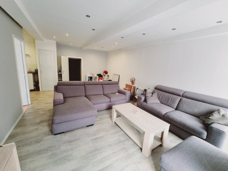 Location appartement type 3 (T3) 76m2 Cremieu-38Z03100PL001276-692-10