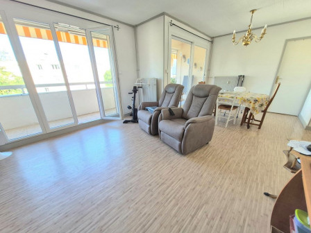 Location appartement type 4 (T4) 79m2 Pont de cheruy-38Z03100PL001544-692-09