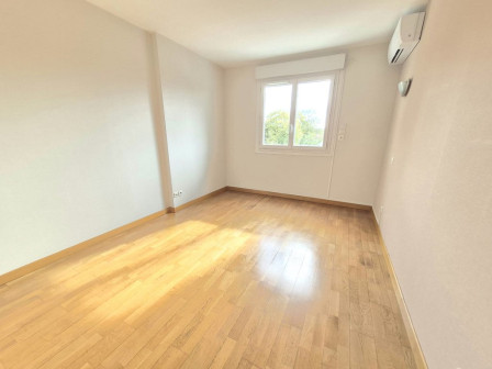 Location appartement type 3 (T3) 73m2 Pont de cheruy-38Z03100PL001547-692-03 Location appartement type 3 (T3) 73m2 Pont de cheruy-38Z03100PL001547-692-03