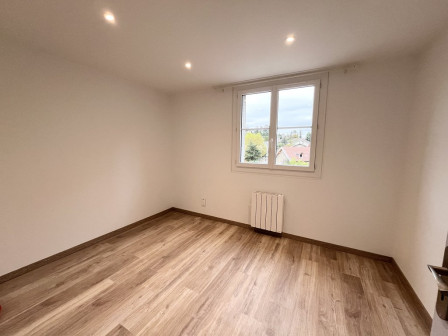 Location appartement type 3 (T3) 62m2 Cremieu-38Z03100PL001549-692-04 Location appartement type 3 (T3) 62m2 Cremieu-38Z03100PL001549-692-04