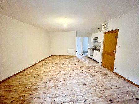 Location appartement type 2 (T2) 45m2 Cremieu-38Z03100PL001555-692-02