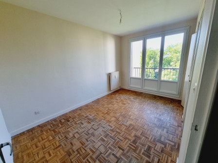 Location appartement type 3 (T3) 65m2 Pont de cheruy-38Z03100PL001559-692-06 Location appartement type 3 (T3) 65m2 Pont de cheruy-38Z03100PL001559-692-06