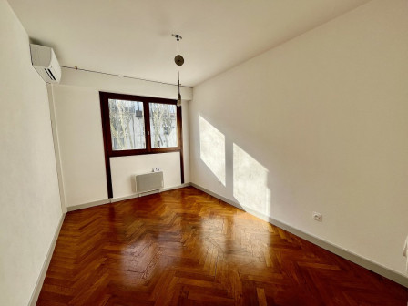 Location appartement type 3 (T3) 86m2 Lyon-38Z03100PL001561-692-06