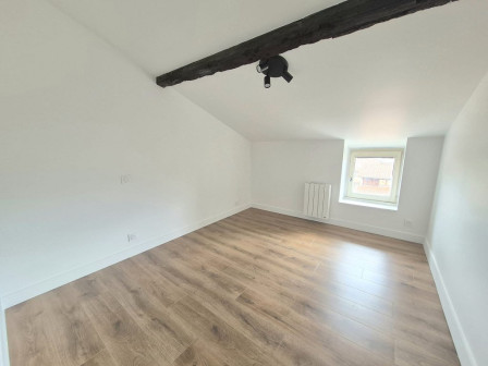 Location appartement type 3 (T3) 43m2 Villefranche sur saone-38Z03100PL001565-692-03