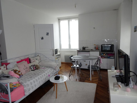 Location appartement type 1 (T1) 24m2 Bourgoin jallieu-38Z03100PL001567-692-01