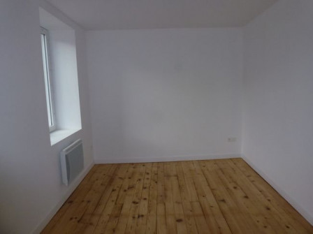 Location maison 3 pièces 50m2 Hieres sur amby-38Z03100PM000999-692-06