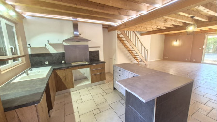 Location maison 4 pièces 114m2 La balme les grottes-38Z03100PM001435-692-02 Location maison 4 pièces 114m2 La balme les grottes-38Z03100PM001435-692-02