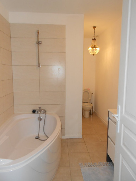 Location maison 4 pièces 114m2 La balme les grottes-38Z03100PM001435-692-06