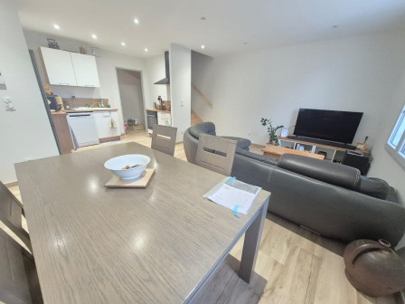 Location maison 3 pièces 70m2 Hieres sur amby-38Z03100PM001554-692-09