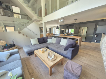 Location maison 7 pièces 210m2 St marcel bel accueil-38Z03100PM001566-692-03