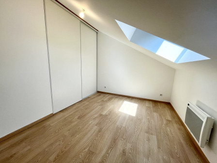 Location maison 4 pièces 95m2 Annoisin chatelans-38Z03100PM001570-692-07