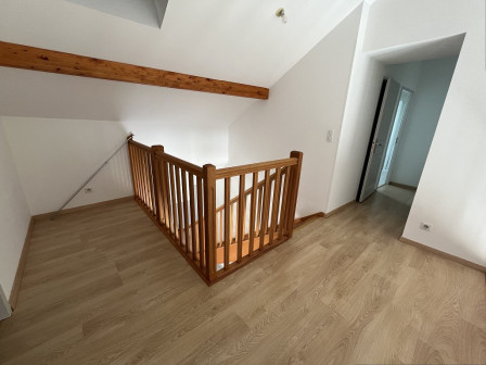 Location maison 4 pièces 95m2 Annoisin chatelans-38Z03100PM001570-692-10