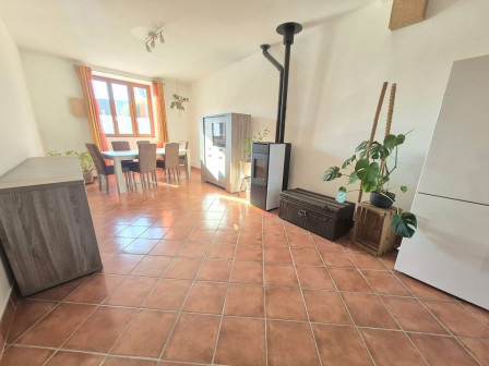 Location maison 3 pièces 78m2 Vezeronce-curtin-38Z03100PM001573-692-02