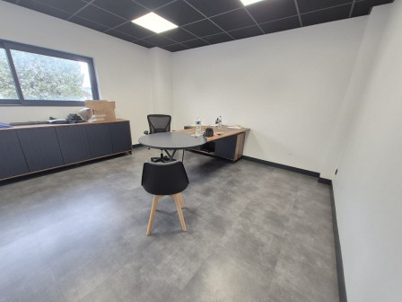 Location local/garage/parking 0m2 St laurent de mure-38Z03100VC001887-692-02