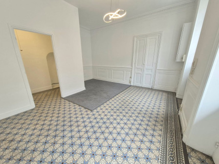 Location local/garage/parking 33m2 Villefranche sur saone-38Z03100VC001898-692-02