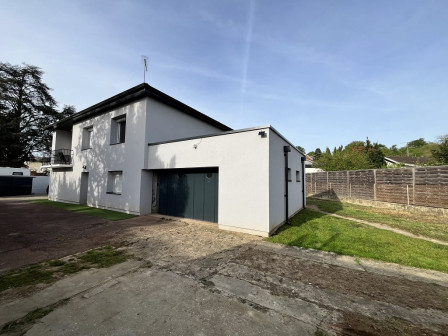 Vente immeuble 1 étages 155m2 Chavanoz-38Z03100VI001896-692-02