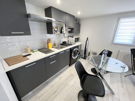 Vente immeuble 1 étages 155m2 Chavanoz-38Z03100VI001896-692-09