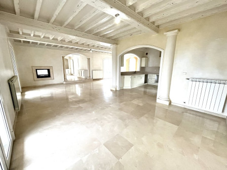 Vente maison 9 pièces 306m2 Villemoirieu-38Z03100VP001888-692-02